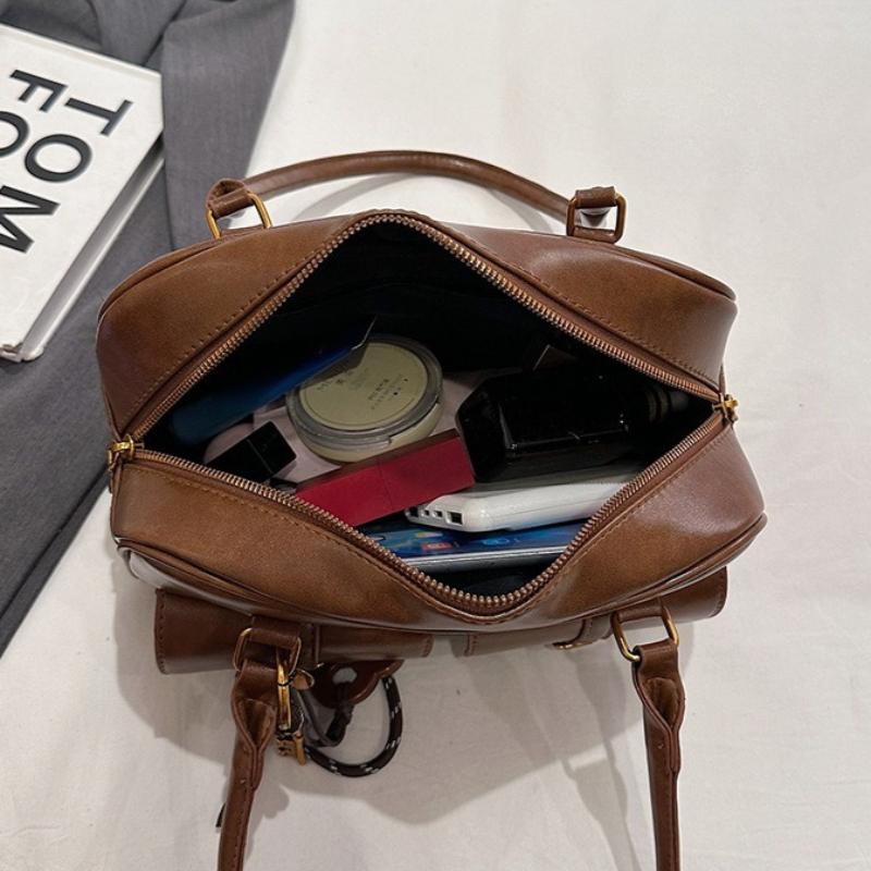 Women's Korean Retro Shoulder Bag Multifunctional Large Capacity Letter Handbag Fashionable Commuting Versatile Shoulder Bag Boston Bowling Bag