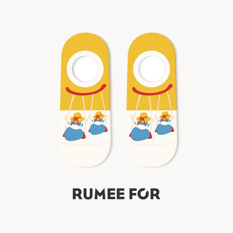 Lumi Cartoon Women's Thin Low-Cut Non-Slip Boat Socks - Cute and Semi-Invisible.