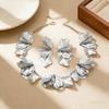 Hot Sale Premium Design Leaf Stud Earrings Necklace Set Suitable for Women Street Parties Wear Ear Accessories