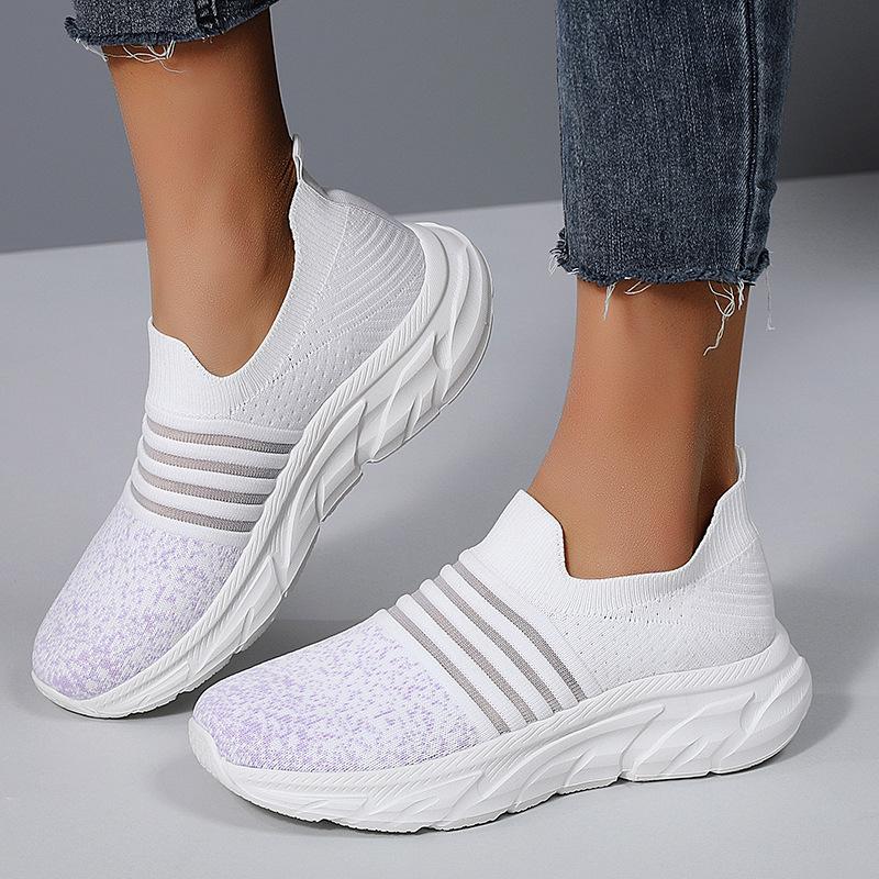 Fashion Plus Size Women's Sneakers Slip On Breathable Flats Casual Shoes Outdoor Lightweight Soft Bottom Non-slip Sports Running Shoes