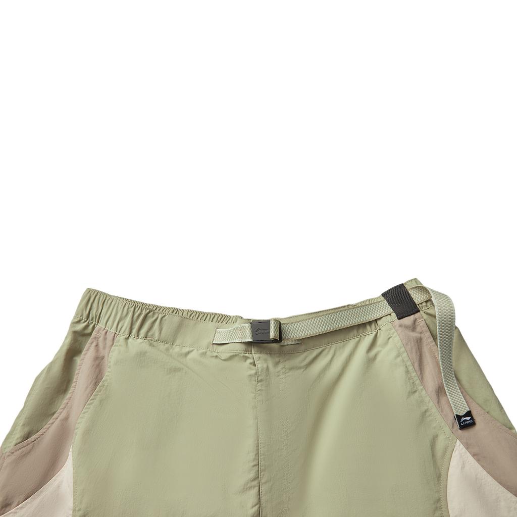 Li Ning Color Block Mid Waist Breathable Versatile Five Point Sports Shorts Men Shorts Leaf-Green AKSV495-2