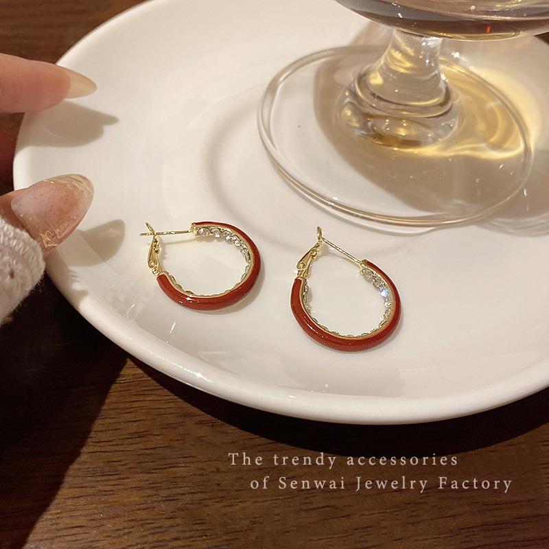 Ankola Red Flash Diamond Geometric Earrings Women's Retro Design Temperament Earrings Unique Celebrity Earrings