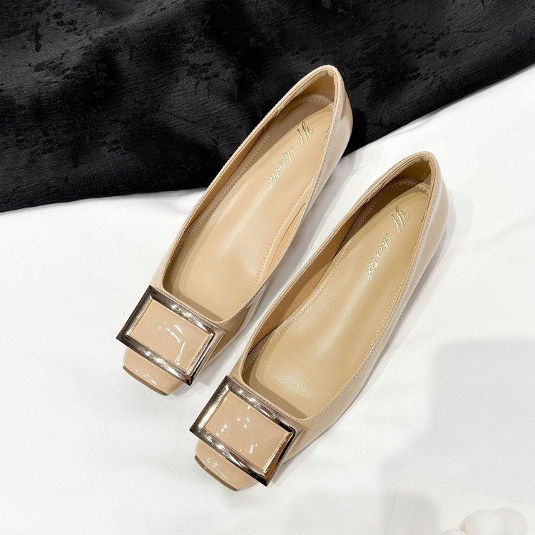 2025 new French metal buckle square head Mary Jane single shoes women's shallow mouth grandma shoes small inner height increase women's shoes