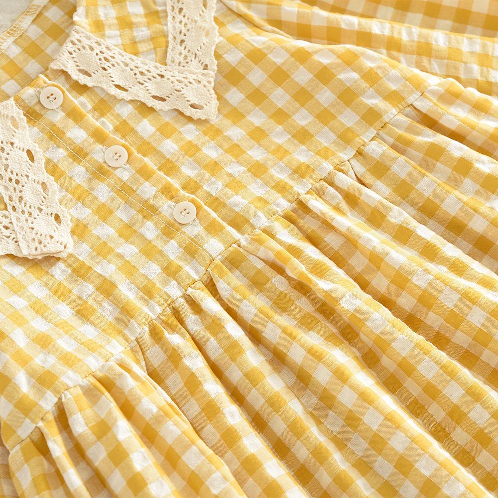 Girls' Autumn Plaid Dress with Lace Collar and Long Sleeves - Yellow and White.