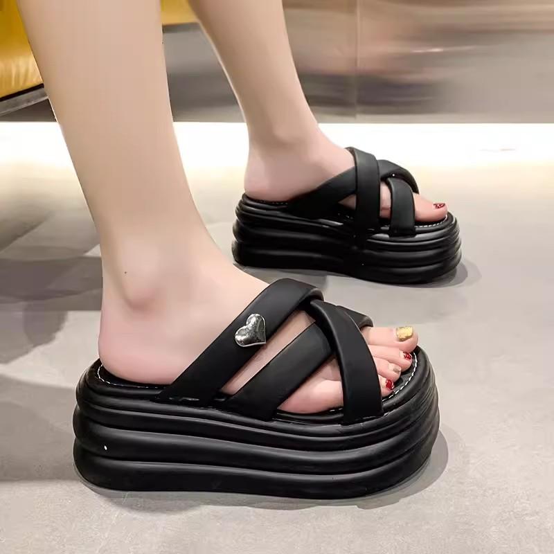 

модные женские шлепанцы для выхода 2024 года, новый летний стиль, модные, на толстой подошве, увеличивающие рост, сандалии-буфы с открытым носком, тапочки для женщин 37 чёрный