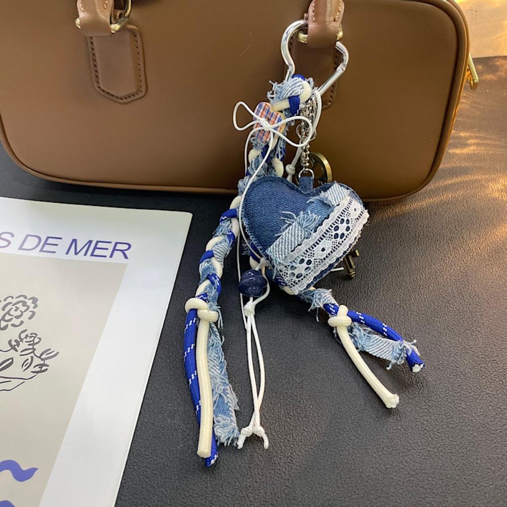 

Korean Star Keychain High-grade Love Tassel Keyring Friends Birthday Gifts style A