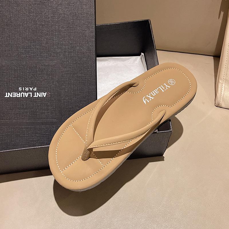 

Пляжные шлепанцы большого размера женские весенне-летние новые нескользящие и износостойкие шлепанцы с перемычкой на плоской подошве приморские сандалии с пальцем 42 хаки