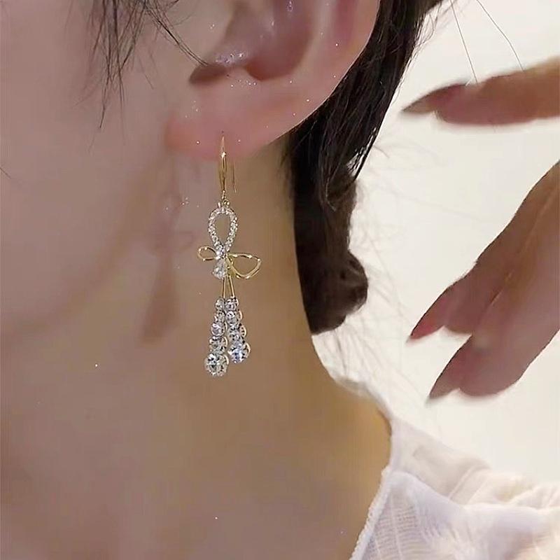 Crystal Trendy Butterfly Tassel Earrings Exquisite Design Graceful And Stylish Versatile And Luxurious French Dcor Ear