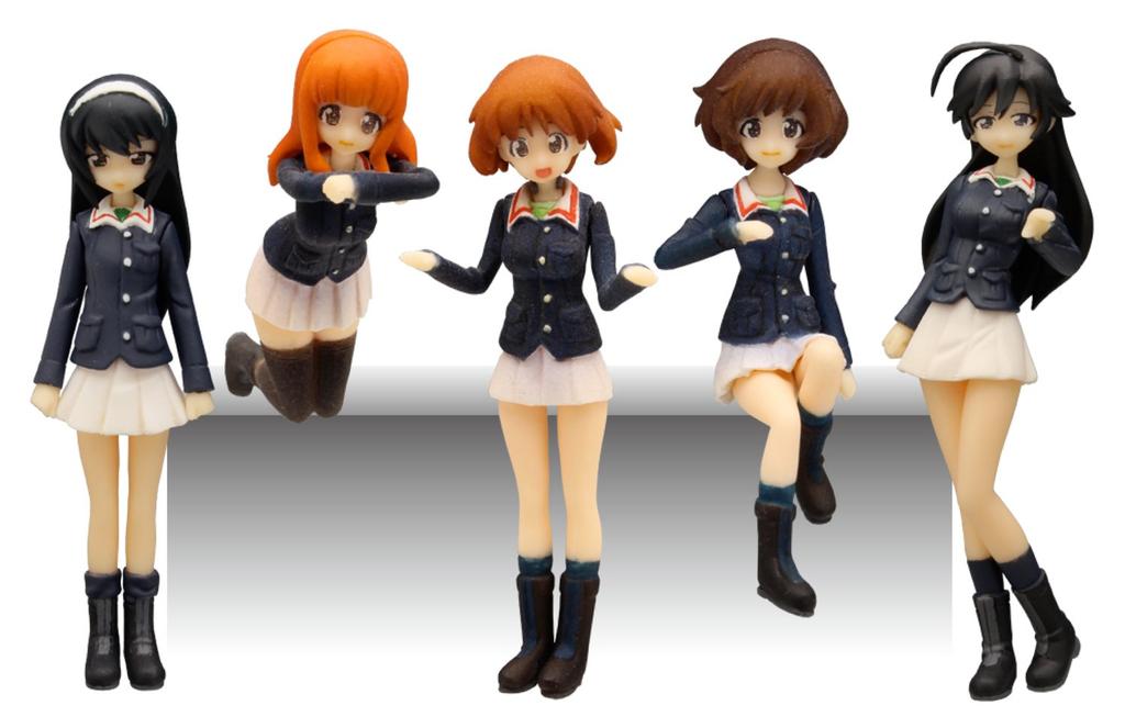PLATZ 1/35 Scale Girls & Panzer Anglerfish Team Panzer Jacket Figure Set (5 Figures)