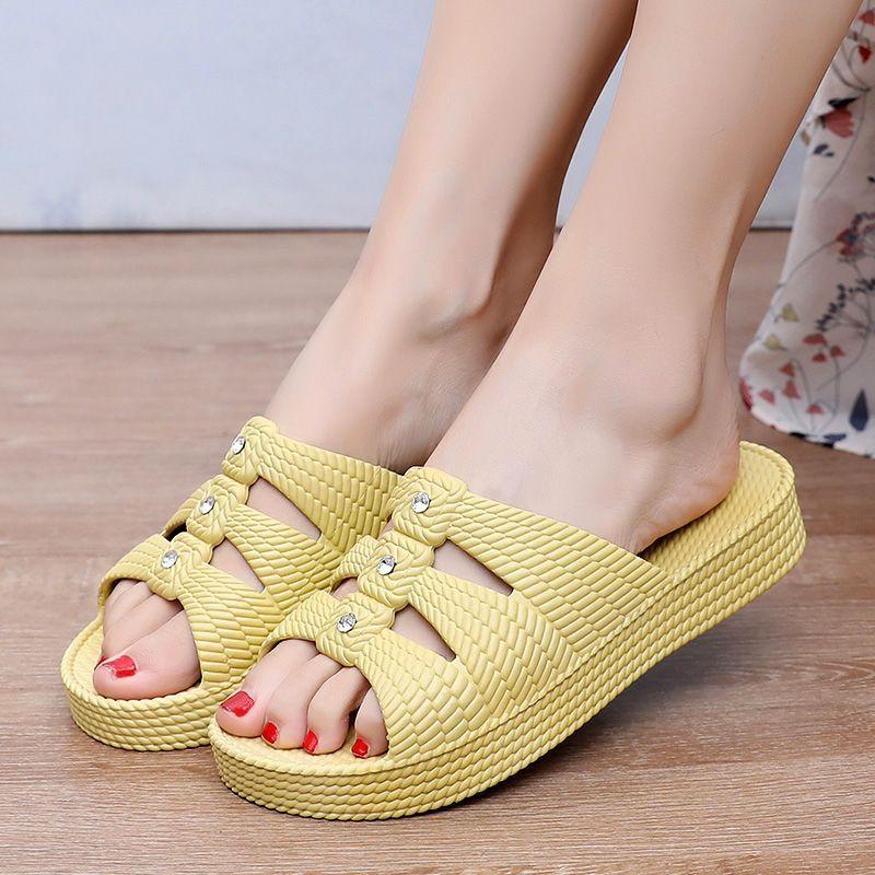 Ladies' Summer Slippers Thick Soled New Wear Resistant Daily Anti Slip Casual and Comfortable