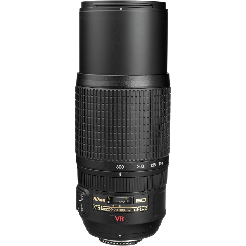 Nikon telephoto zoom lens AF-S VR Zoom Nikkor 70-300mm f/4.5-5.6g IF-ED full size compatible