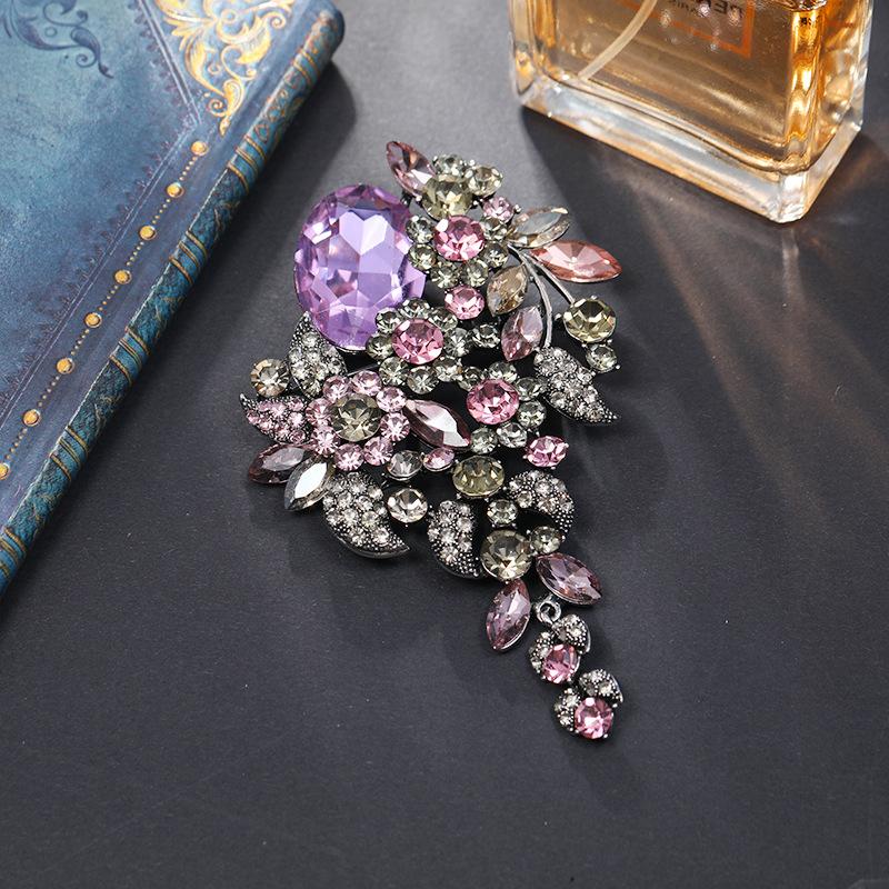 

Ретро большая цветная брошь-сокровище преувеличенная женская высококлассная атмосфера кристалл универсальная булавка брошь пальто с аксессуарами лавандовый