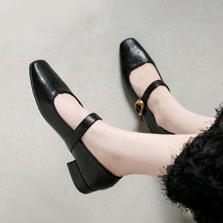 2026 Spring French Retro Soft Leather Commuter Single Shoes Women Low Cut Mary Janes SHOES Ladies Shallow Buckle Dress Shoes