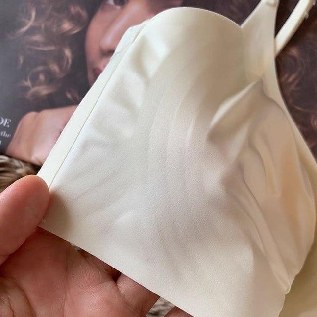 Satin Cool Feeling Big Chest Small Comfortable Beautiful Back Anti-sagging Collection Breast Summer Ultra-thin Bra Cover