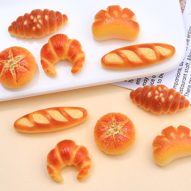 Cartoon Cream Glue Resin Simulation Croissant Decoration Accessory for DIY Jewelry, Hairpin, Shoe Buckle