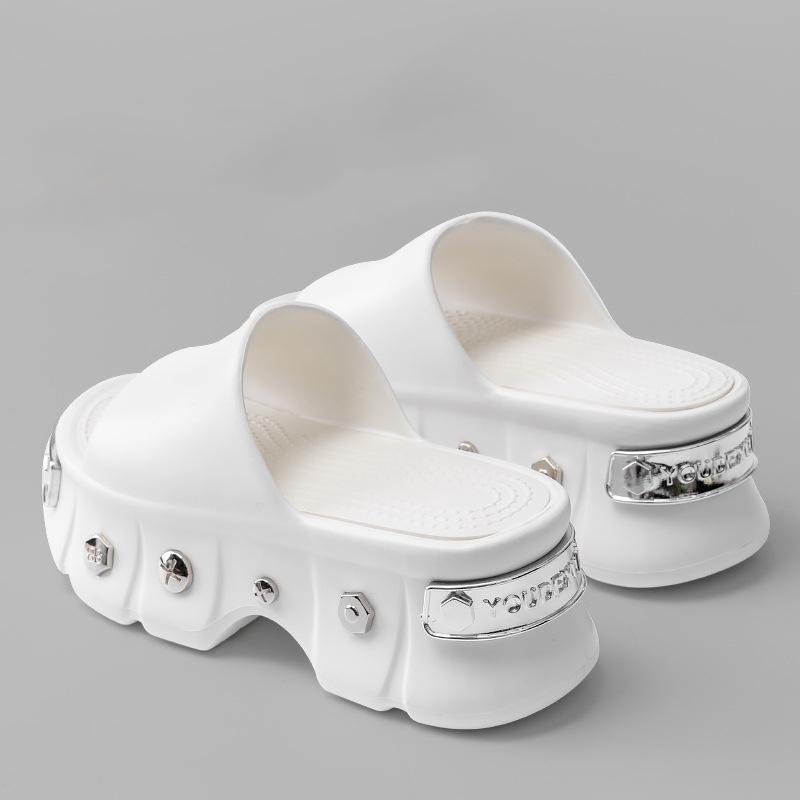 

Толстая подошва, увеличивающая рост, модная, с заклепками, прямая, женская летняя верхняя одежда в стиле панк, интернет, взрывные, крутые тапочки, универсальная верхняя одежда 36-37EU/CN37-38 белый