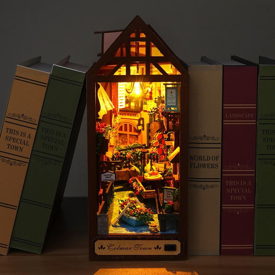 DIY Book Nook Kit 3D Wooden Puzzle Bookshelf Decor Miniature House with LED Light