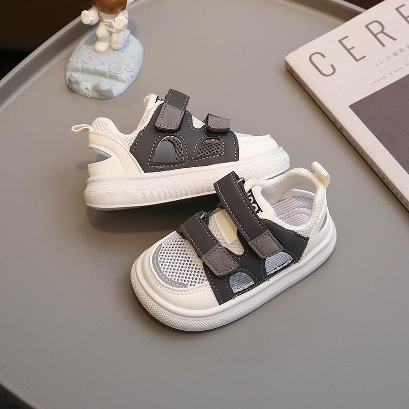 Baby sandals summer children's board shoes hollow breathable boys half sandals foreign trade girls frame shoes