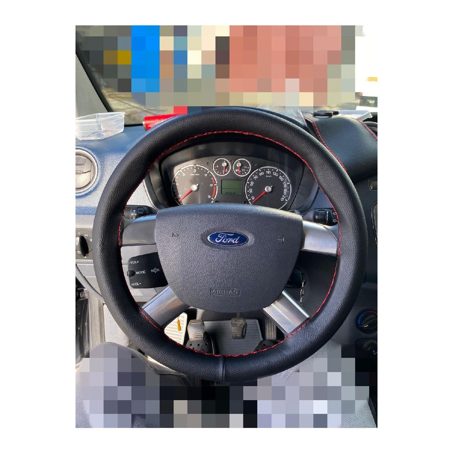 

Прошитый чехол на руль из зернистой кожи с красной строчкой для Ford Transit Быстрая доставка