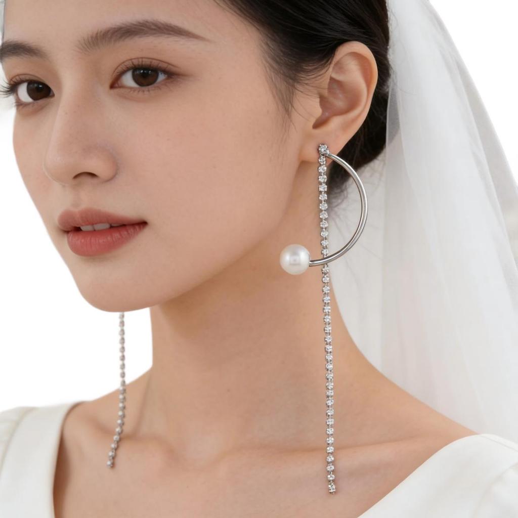 Light Luxury Pearl Tassel Bridal Earrings for Weddings and Elegant Events