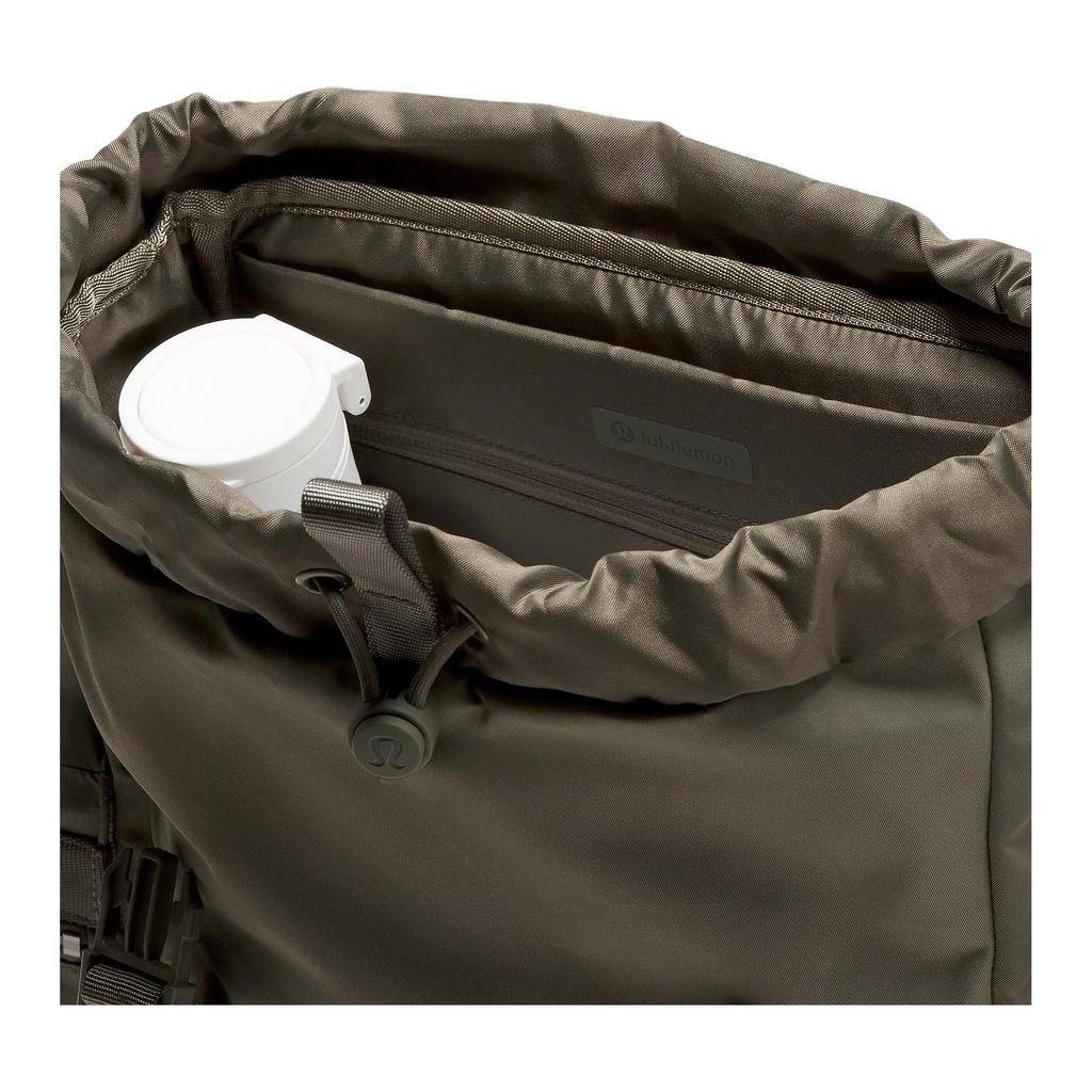 Lululemon Wunderlust 14L Vielseitiger Leichter Nylon Mini-Rucksack Unisex Rucksäcke Militärgrün Kupfer LU9COIS-069345
