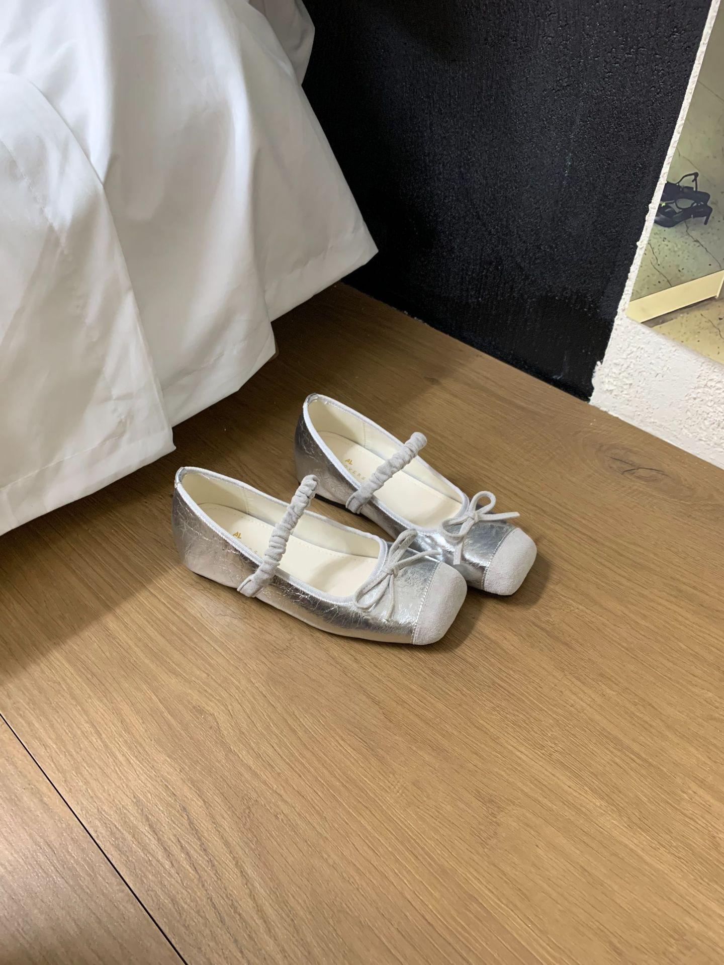 Women s Flat Bowknot Feminine Versatile Pumps - Fashionable Footwear 35