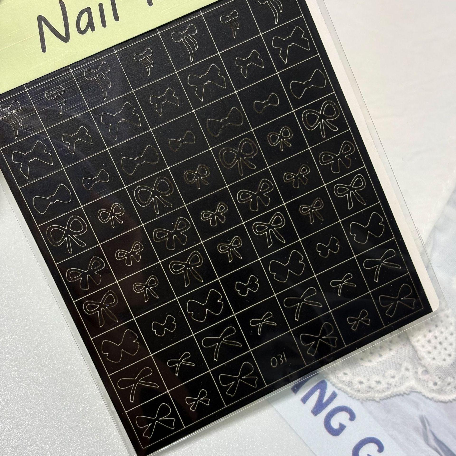 

Nail Art Spray Paint Stickers: Reusable Templates with Flowers & Bows for Double Use