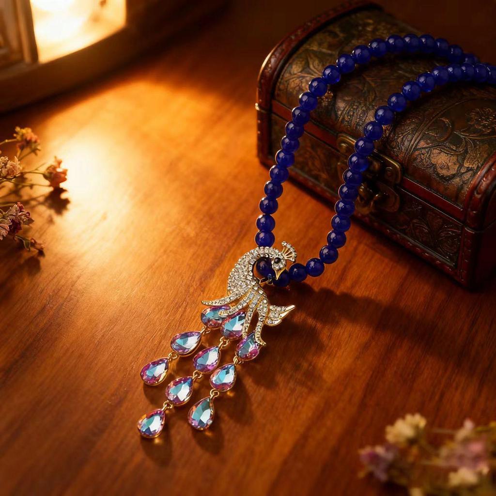 Elegant Purple Sweater Chain: Luxurious Long Necklace Accessory
