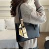 Stylish Large Capacity Tote Bag For Women In Chic Colors For Work And Daily Use