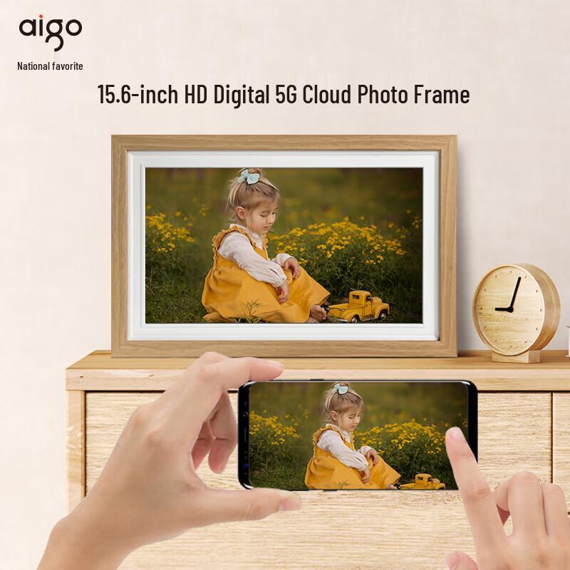Aigo 15.6-inch Smart Cloud Digital Photo Frame