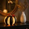Goldenes Muster Kürbis Dekoration Schwarz Weiß Gestreiftes Design Halloween Ornament Heimdekoration