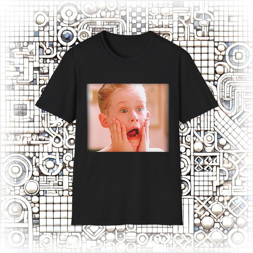 Home Alone Shocked Face Icon Woman Man TShirt Vintage Christmas High Quality Cotton Streetwear Graphic T Shirts Shortsleev