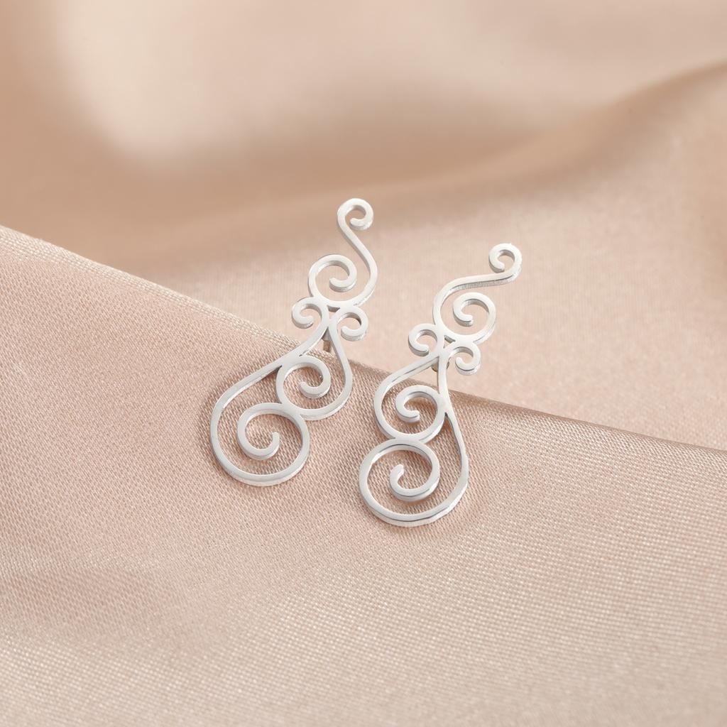 Minimalist Fashion Cut Vine Design Women's Versatile Stud Earrings