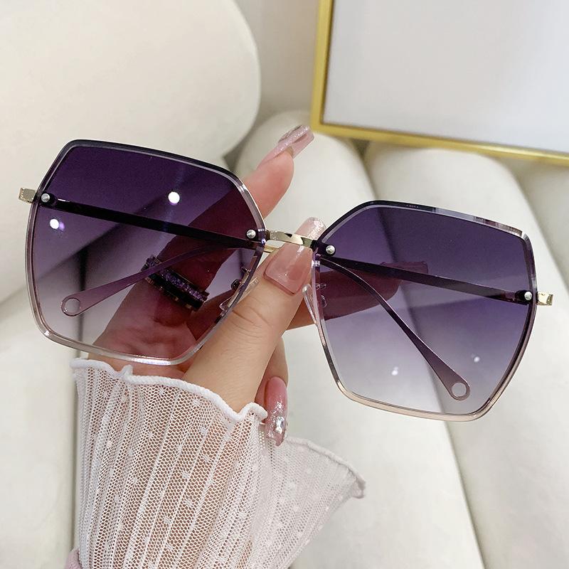 New Large Frame Polygon Sunglasses Women Luxury Brand Designer Metal Sun Glasses Lady Travel Fashion Eyewear UV400 Gafas De Sol
