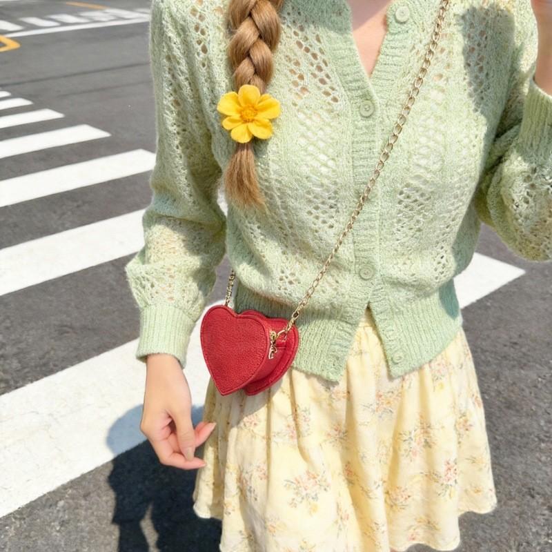 Pu Mini Heartshaped Shoulder Bag With Zipper Closure For Daily Use
