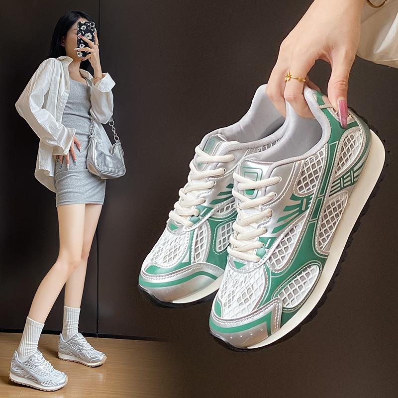 2025 autumn new Korean version breathable Forrest Gump shoes female ins student casual shoes female platform running shoes female A8201