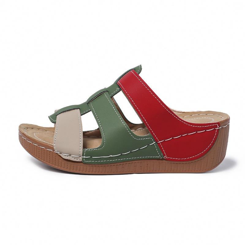 Color matching hollow thick-soled one-word slippers women's new sewing line slope heel beach cool slippers