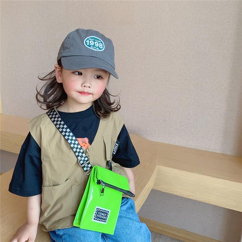Chic Jelly Bag For Kids Stylish Lightweight Pvc Crossbody Bag For Preschoolers In Modern Colors