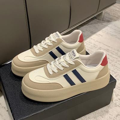 Chaussures d'entraînement allemandes en cuir véritable Nouvelles chaussures blanches à plateforme du début du printemps Polyvalentes et légères Semelle souple Baskets décontractées Chaussures de skate
