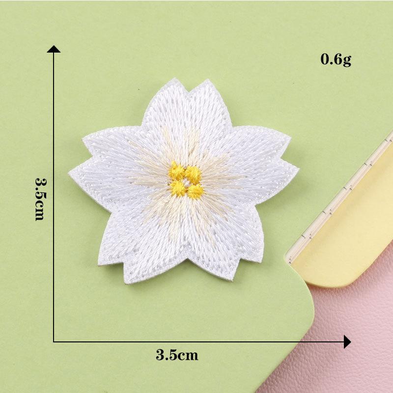 Embroidery label flower clothes patch sticker clothing accessories badge jewelry accessories self-adhesive embroidery cloth sticker