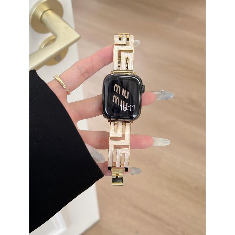 

Маленькая ароматная жемчужина в форме ветра на ремешке-браслете для Apple Watch applewatchS1098765SE 38/40/41/(10th generation 42mm) universal