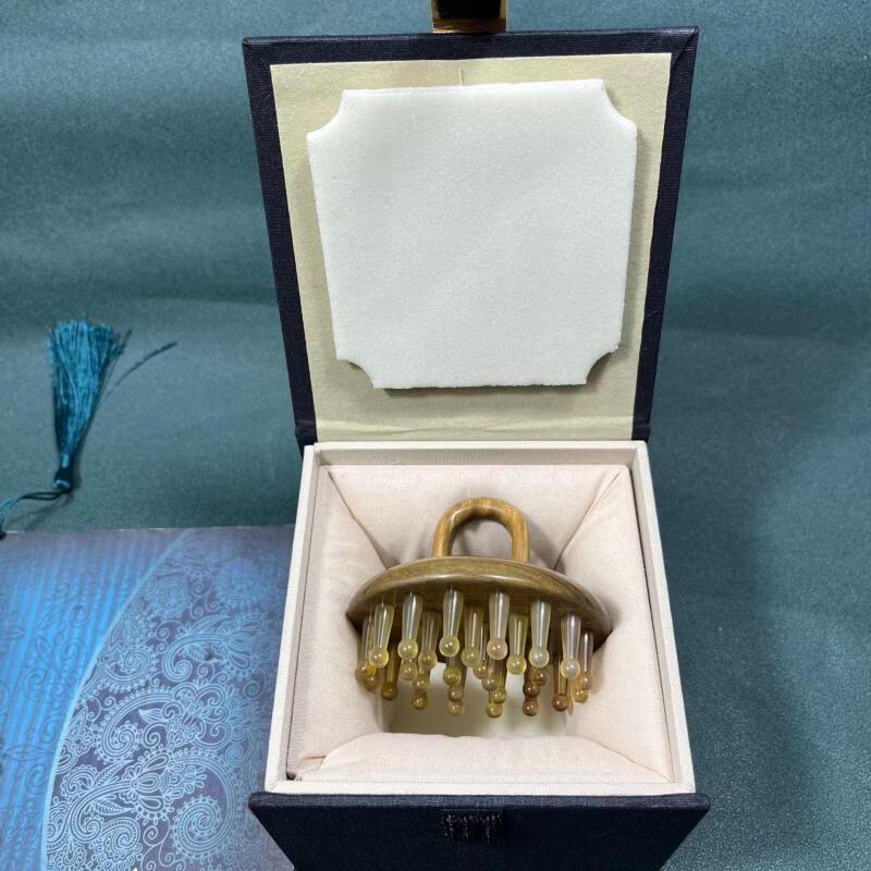 

Green Sandalwood Meridian Massage Comb Gift Set