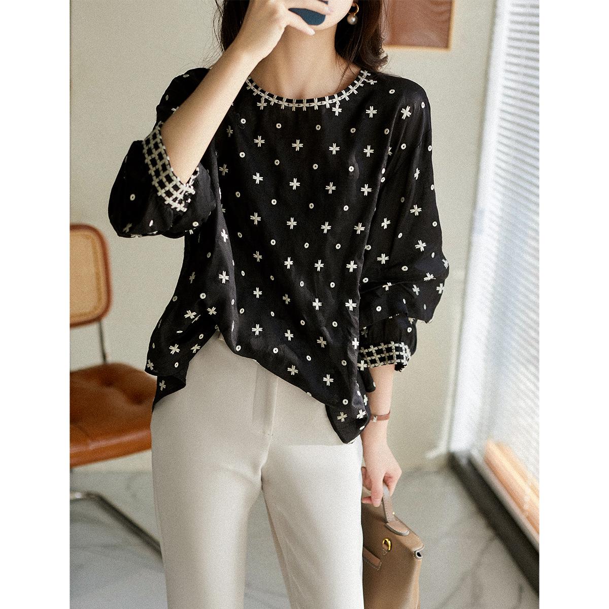 

Heavy Embroidery Puff Sleeve Babydoll Top Women XYG482408MG – Japan & Korea Collection Double Extra Large чорний