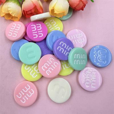 Cuentas de Imitación de Leche en Tableta Acrílico DIY Materiales Hechos a Mano 21mm Joyería para Niños para Pendientes Sólido 20pcs/bolsa Collares Marcado de Joyería con Letra M