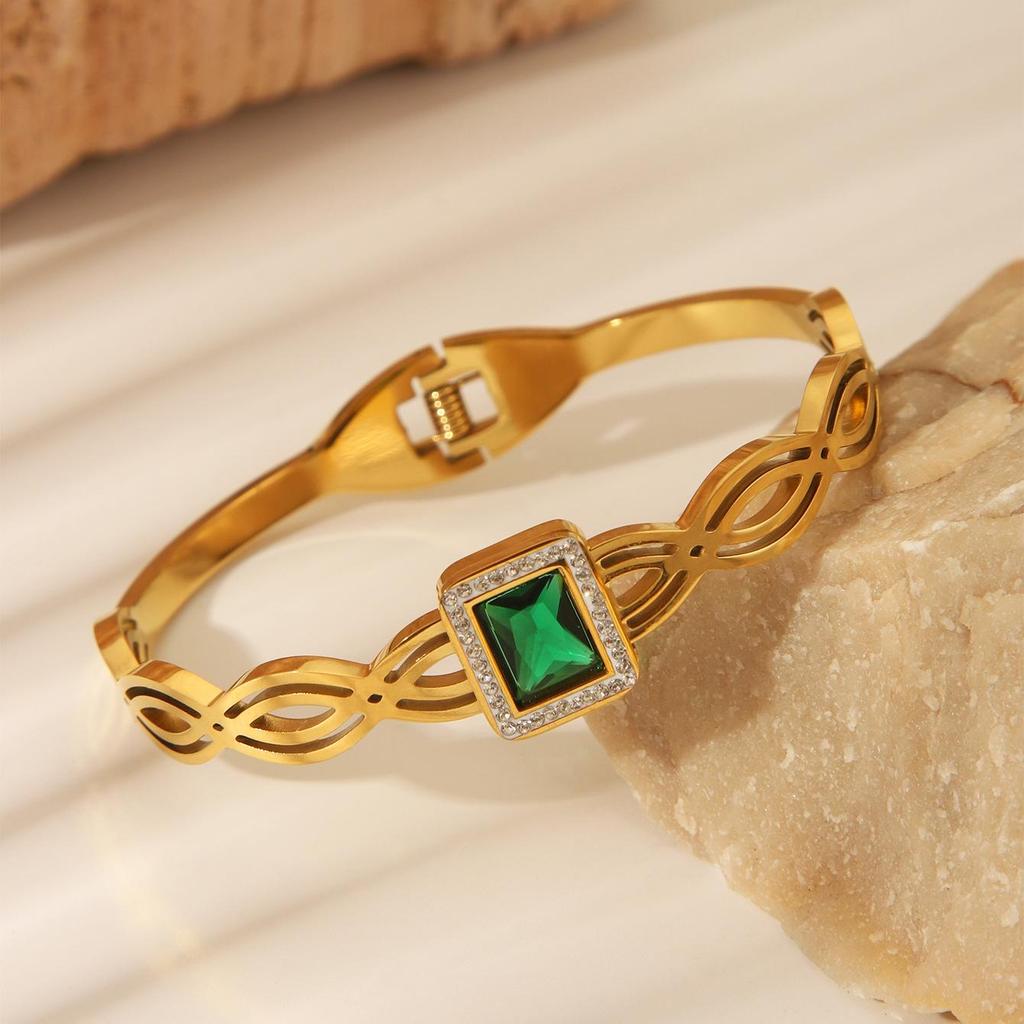 Gold-Plated Zircon Vintage Women's Bracelet - Light Luxury Fashion