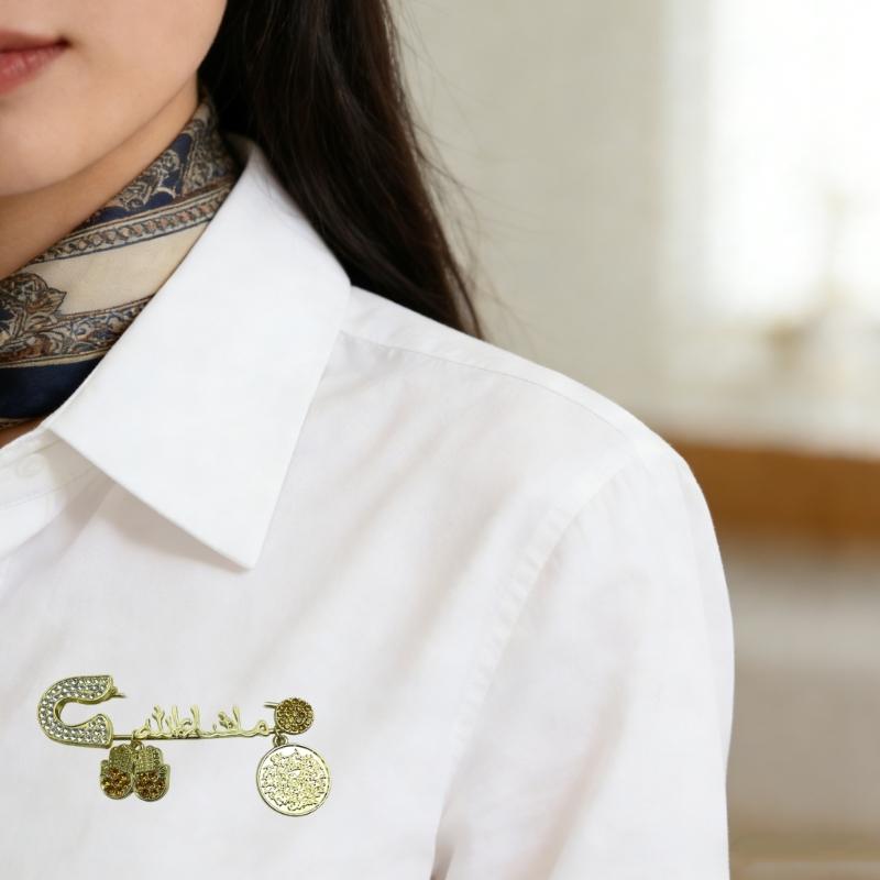 Modern Letter Shaped Brooch Pin Alloy With Turkish Cultural Charm Elegant Look Delicate Versatile Chest Pin