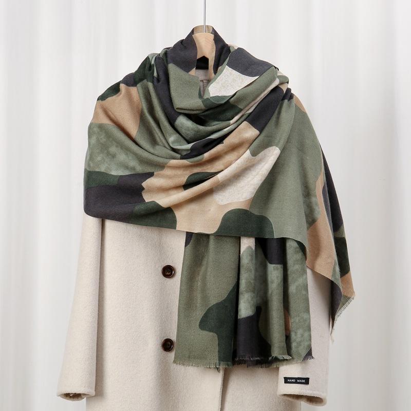 

Камуфляжный приятный к коже бархат Новый осенний теплый шарф из искусственного кашемира с принтом геометрический простой универсальный платок 88*180cm зелёный