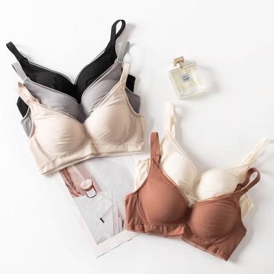 Feenhafter Stil Verstellbarer Nahtloser Maulbeerseide Kabelloser BH - Bequemes und Stützendes Mesh-Design für Frauen