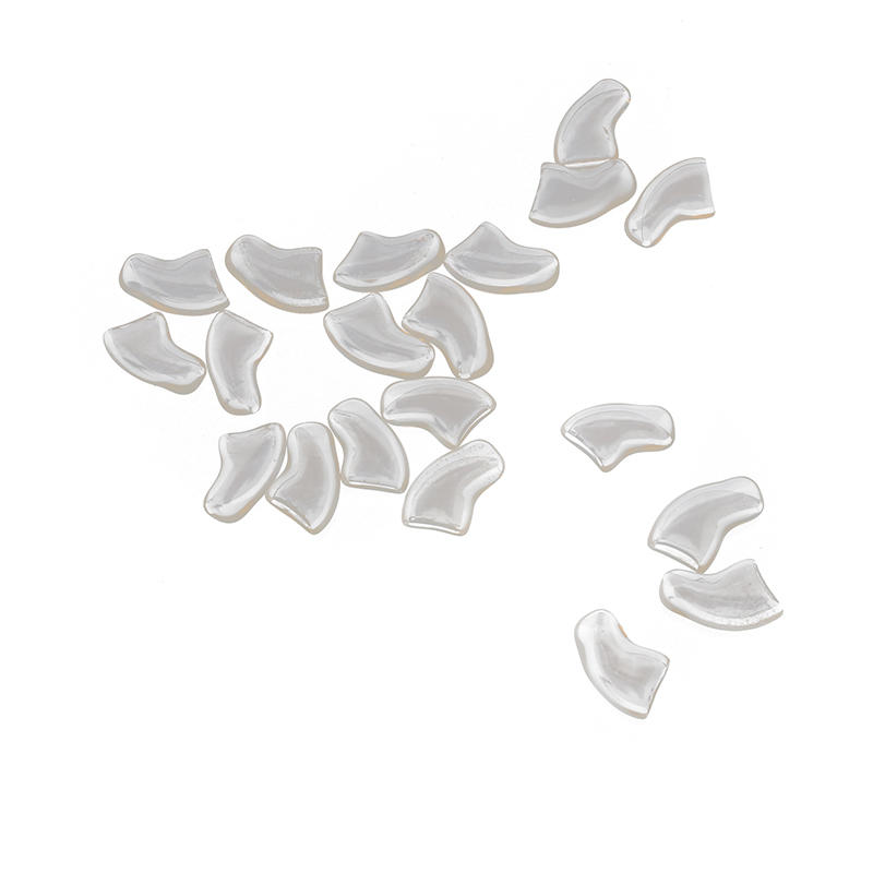 20PCS Pet Cat Nail Covers 20Pcs Soft Comfortable Clear Nail Tips for Cats Anti Scratch Furniture Safe Caps with Glue