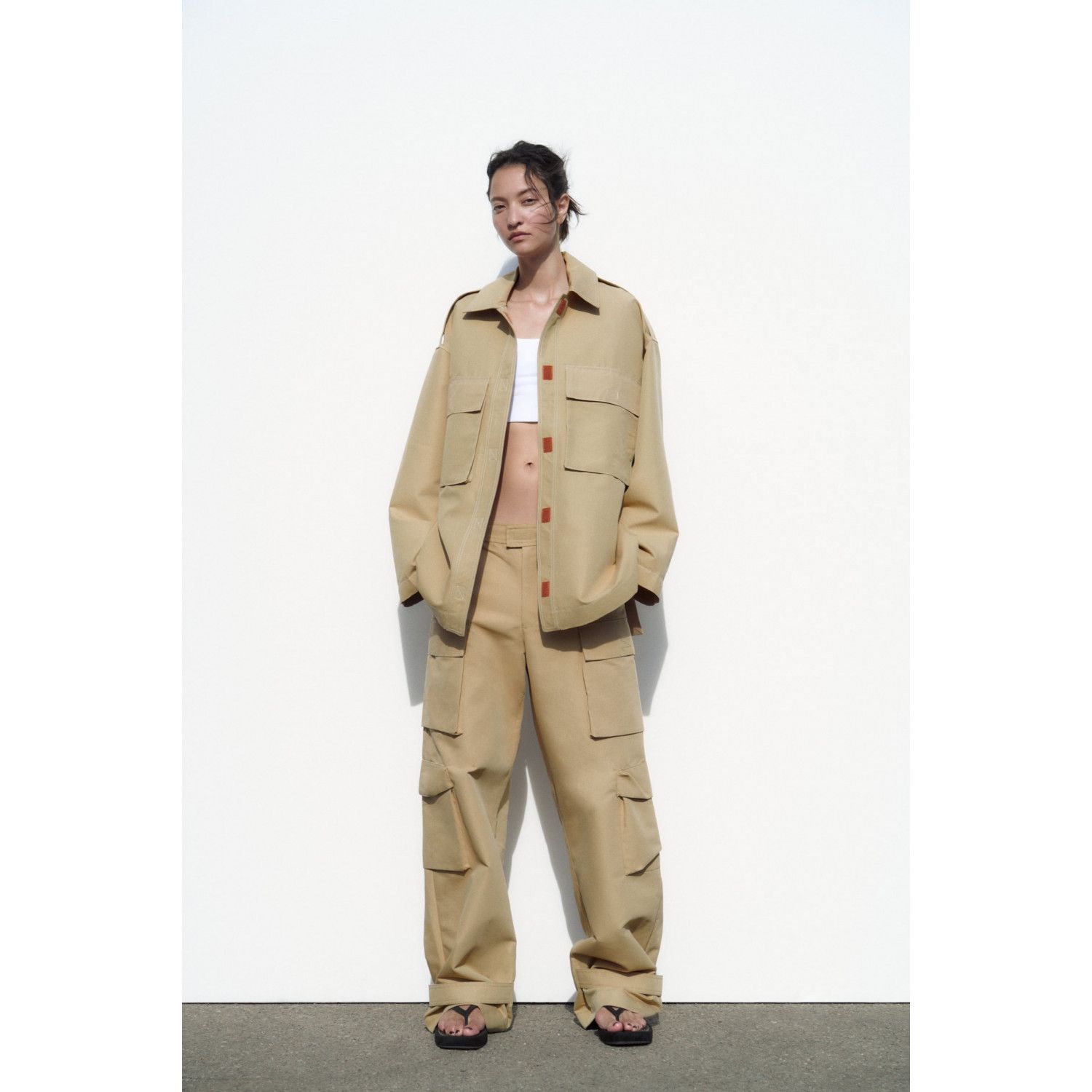 

WATER-REPELLENT OVERSHIRT WITH POCKETS